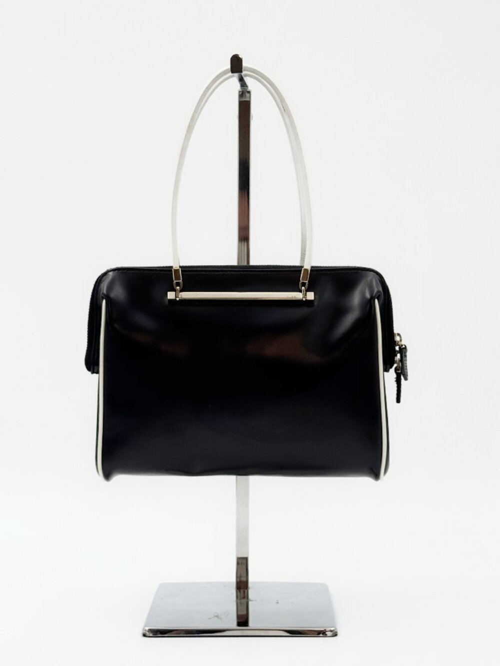 Gucci Vintage Black Patent Leather Mini Top Handle Handbag Purse Italy